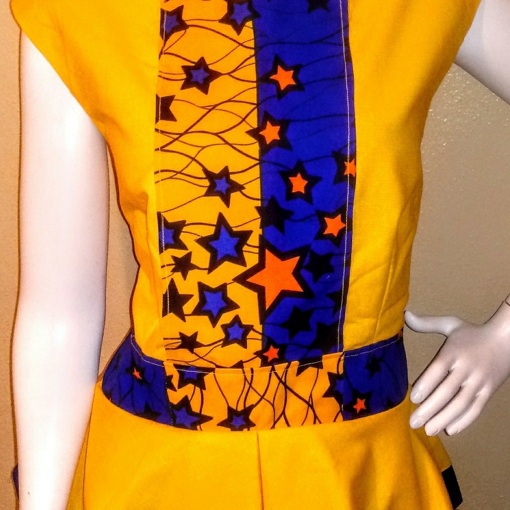 African print chic top